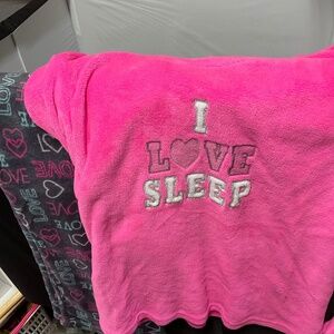 Velour pajama bottoms and top , soft and warm XL.  W54